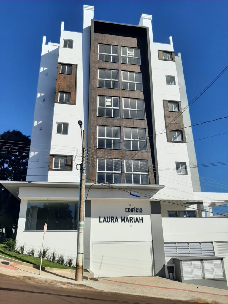 Ed. Laura Mariah