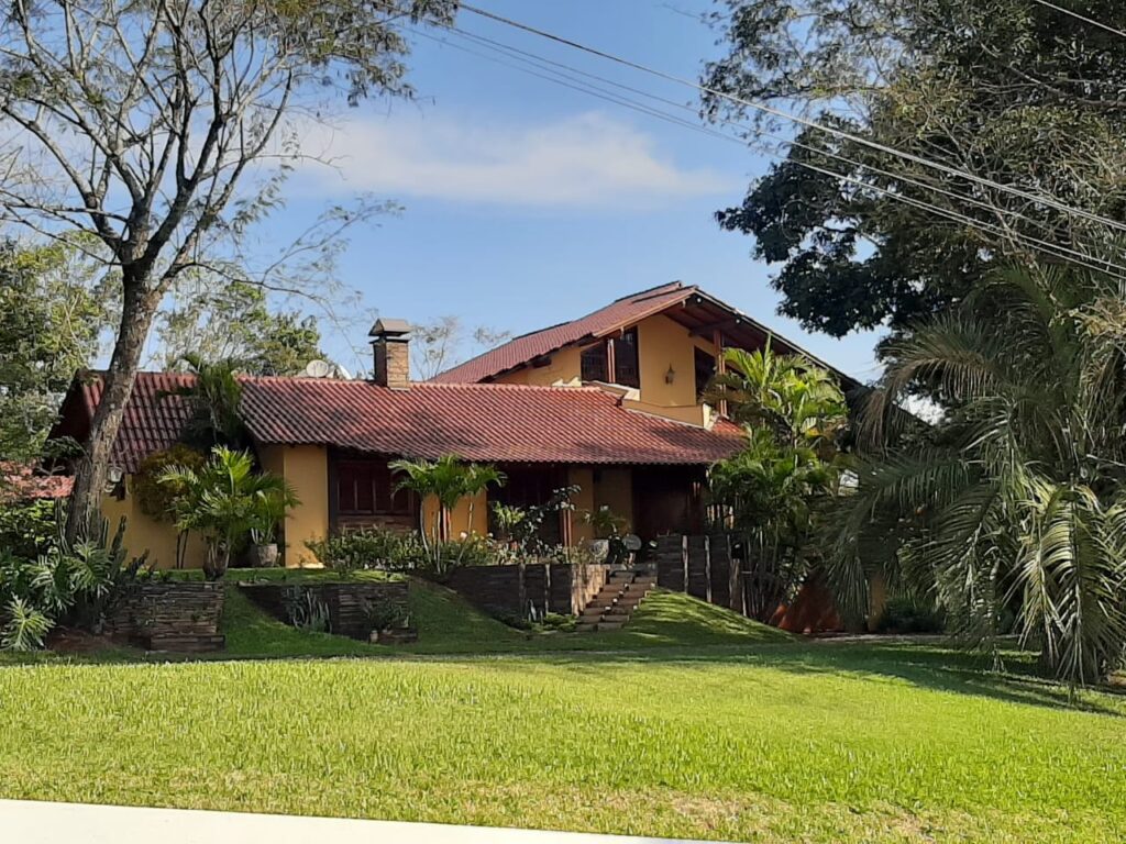 Obra B.